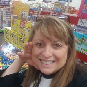 Meet your Posher, Tina